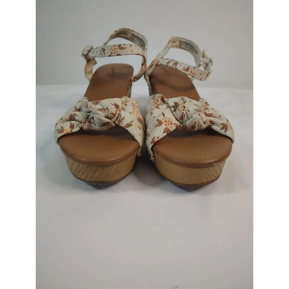 Universal Thread Floral Wooden Heel Sandal Shoes Women’s Size 6.5 Boho